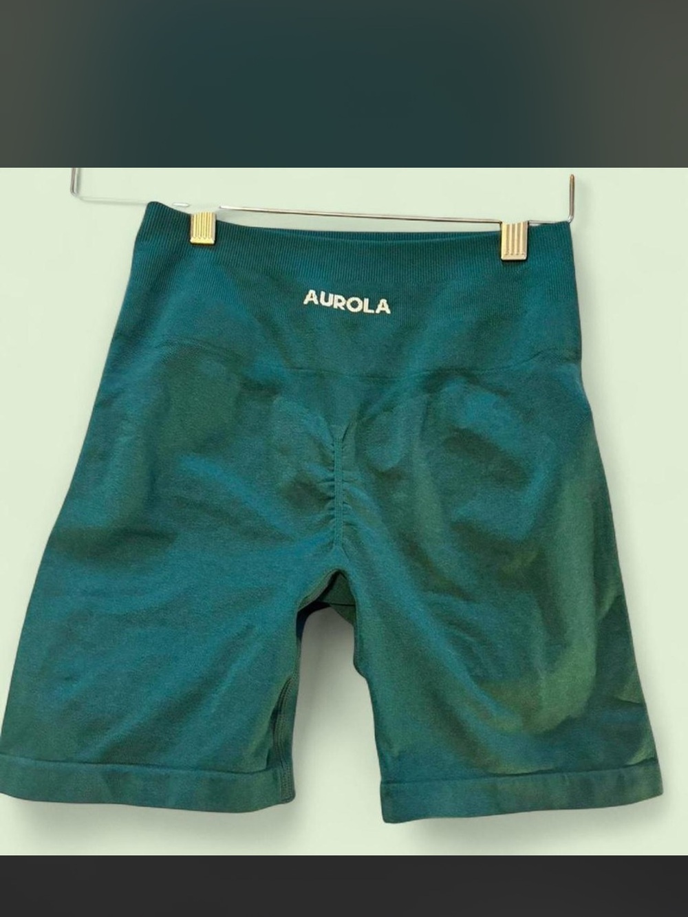 Women’s Aurora Intensify Workout shorts in Alpine Green